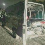רכב המשלוחים ובתוכו האופנוע