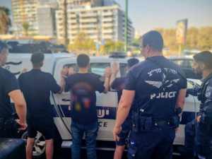 מעצר השלושה שבח''ים צילום: דוברות משטרת ישראל